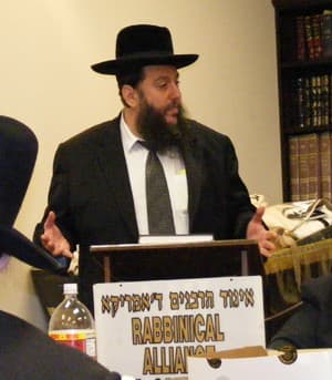 Yehuda Levin