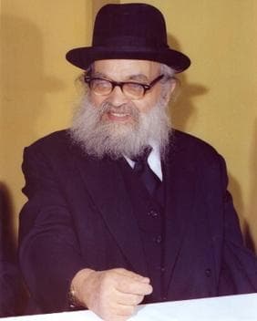 Rav Yaakov Kamenetsky